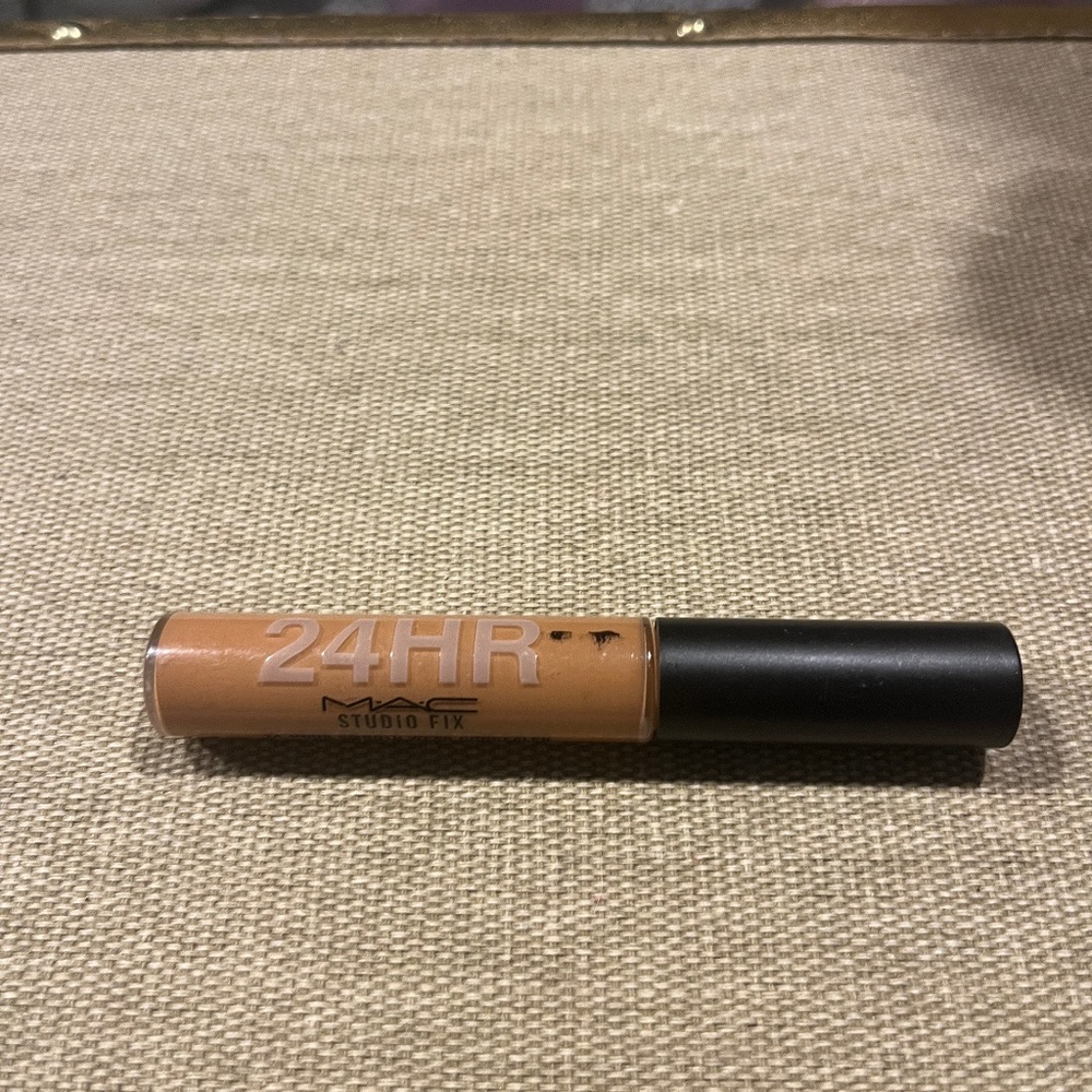 24-Hour Mac